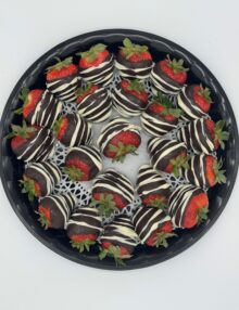 Strawberry Delight Platter (*Available in a variety of Colors)